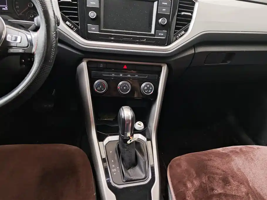 Volkswagen T-ROC 2020 280TSI DSG 2WD Progressive фото 16