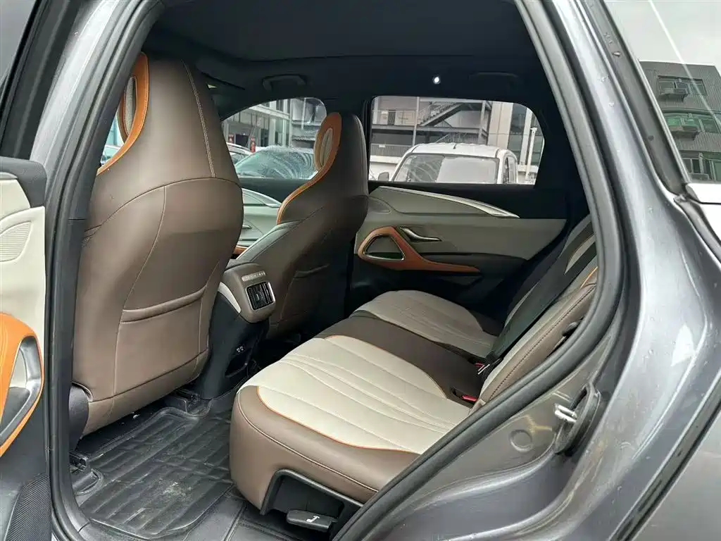 BYD Song Pro New Energy 2022 DM-i 110km Flagship Pro фото 15