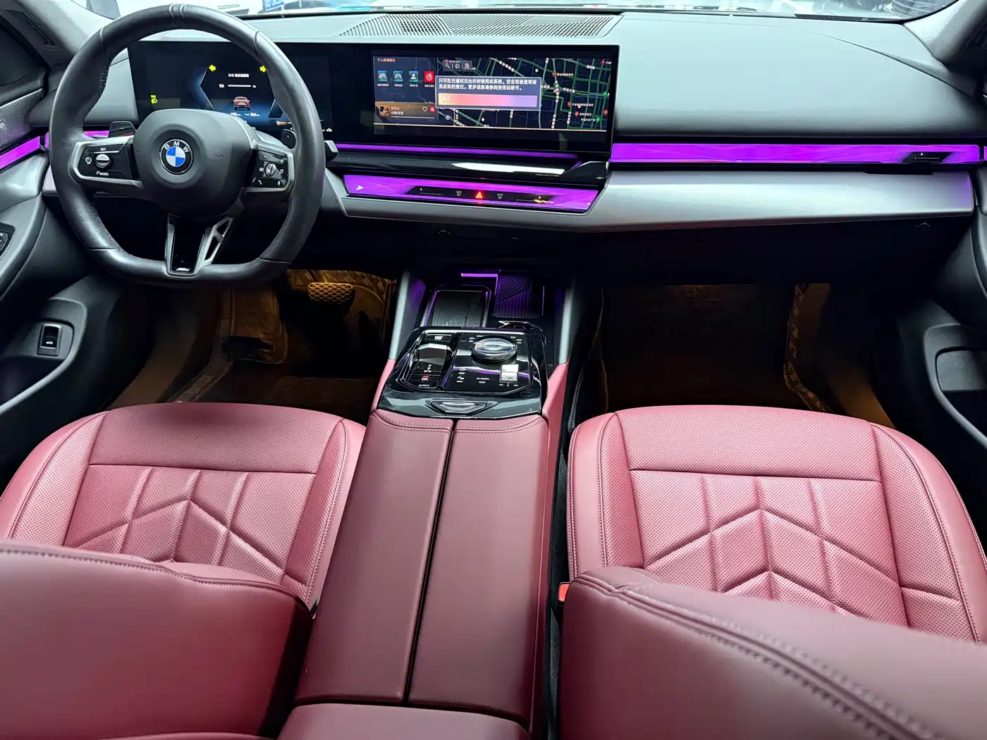 BMW 5 Series 2026 530Li Leading Luxury Package фото 4