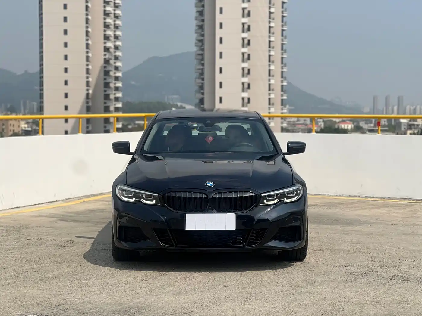 BMW 3 Series 2021 325Li M Sport Night Edition фото 2