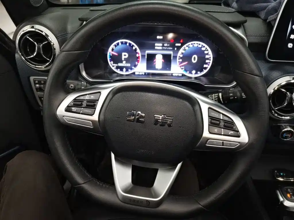 BAIC ORV Beijing Offroad BJ40 2023 2.0T Auto 4WD Urban Hunter Knight Edition фото 11