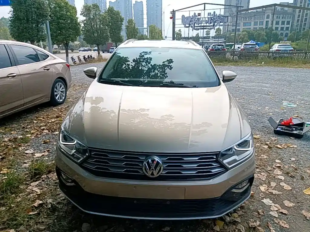 Volkswagen C-TREK 2018 2018 230TSI DSG Comfort