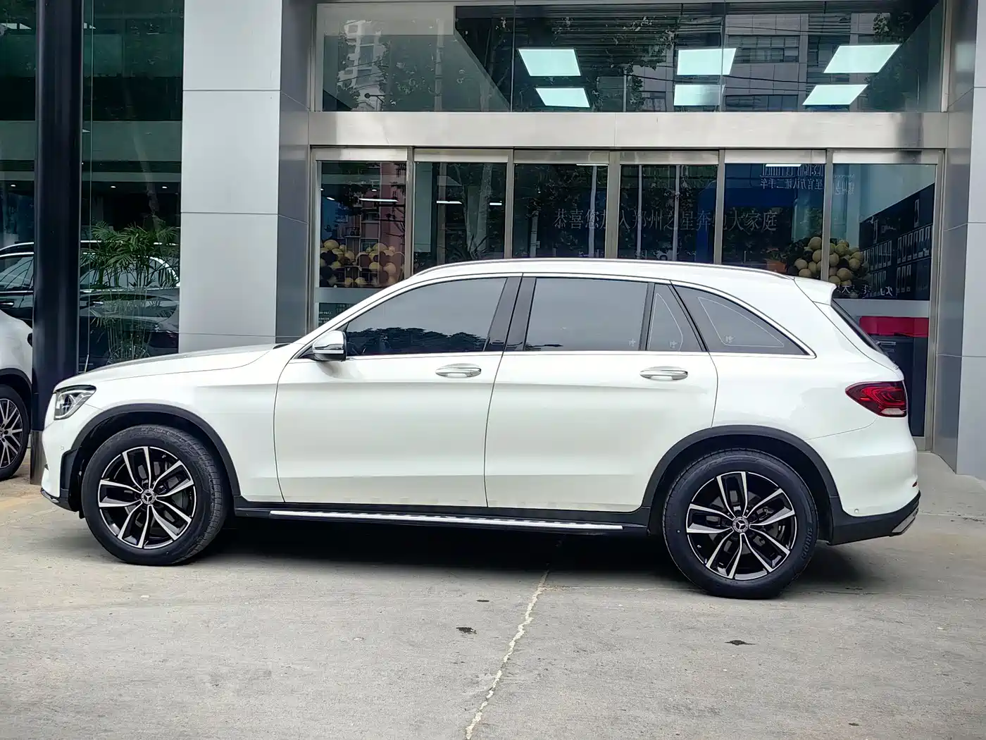 Mercedes-Benz GLC 2021 GLC 260 L 4MATIC Luxury фото 8