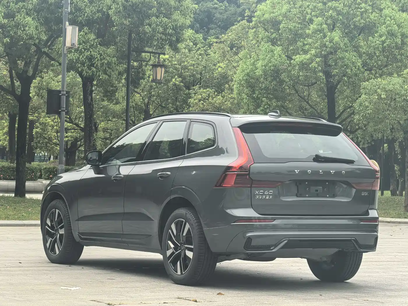 Фото 7 - Volvo XC60