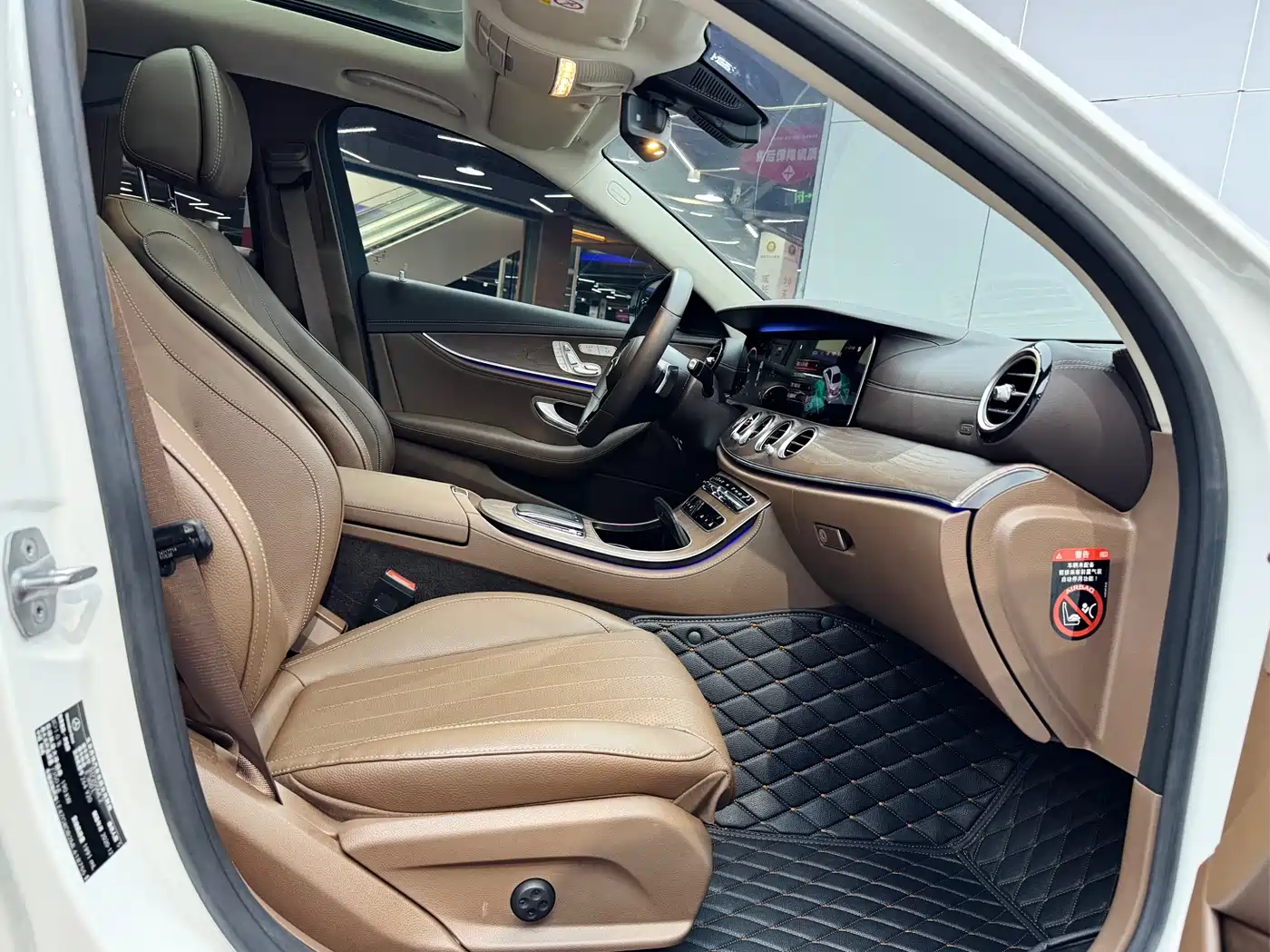 Mercedes-Benz E-Class 2021 E 300 L Fashion фото 18