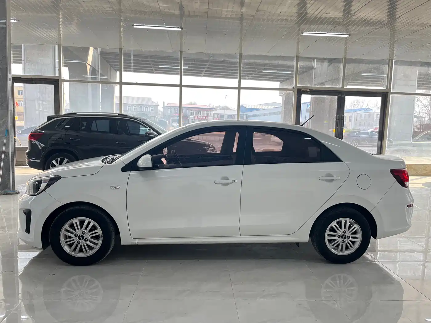 Kia Huan Chi 2020 1.4L Auto Comfort Sunroof Version фото 3