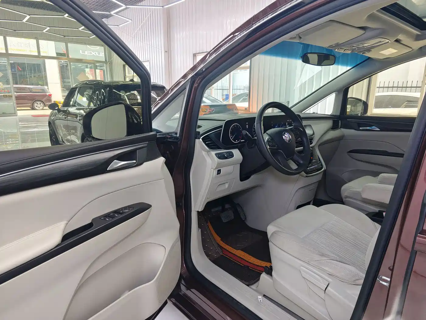 Buick GL8 2022 ES Landmark 653T Comfort фото 11