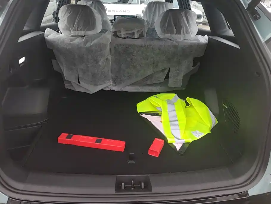 2026 Geely Atlas L