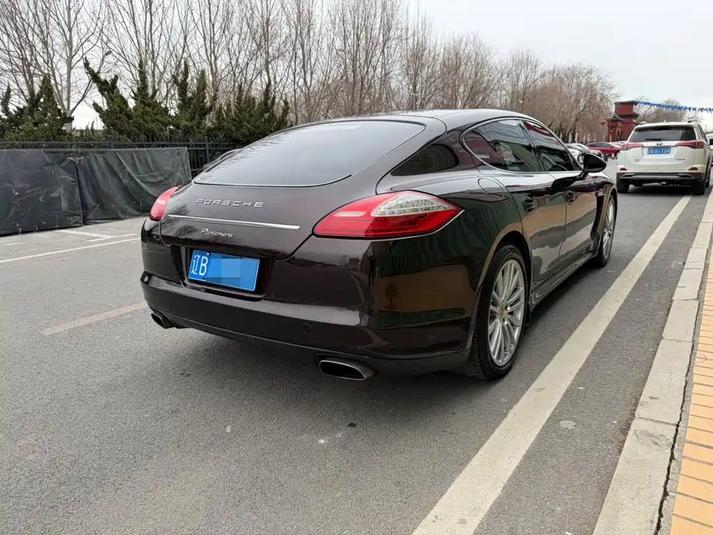 Porsche Panamera 2010 2010 Panamera 3.6L