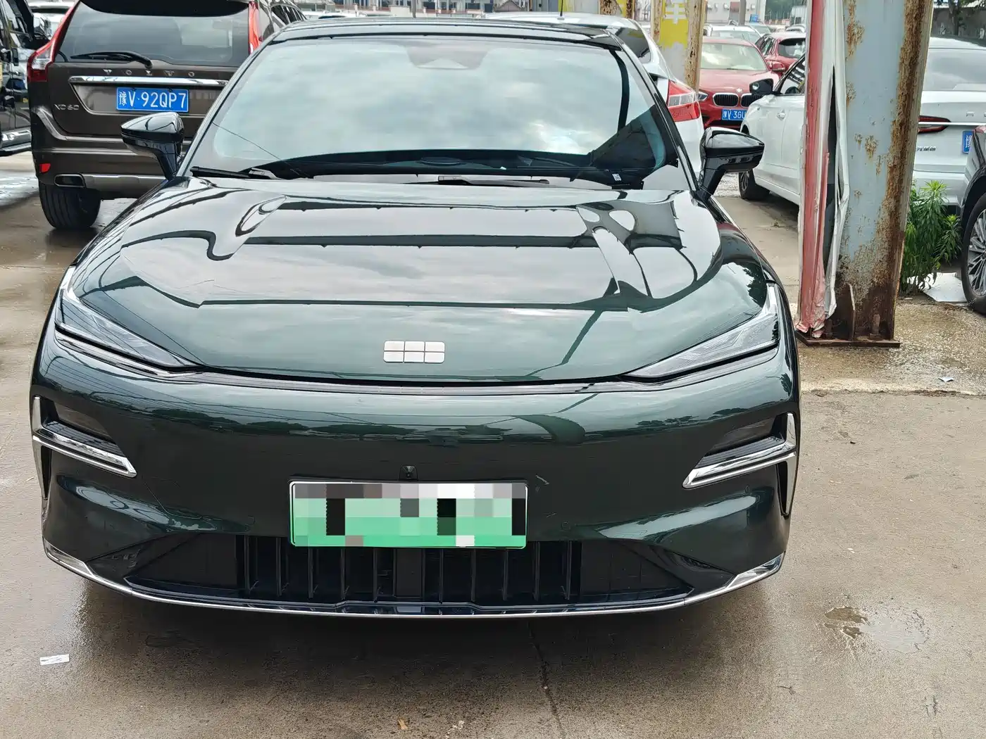 Geely Galaxy Galaxy Xingyao 8 2025 130km EM-i Premium Edition