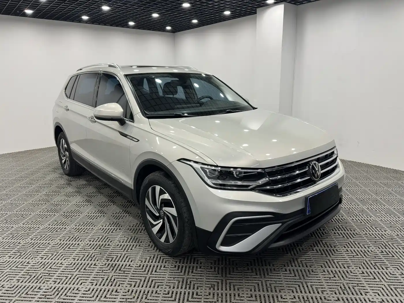 Similar car