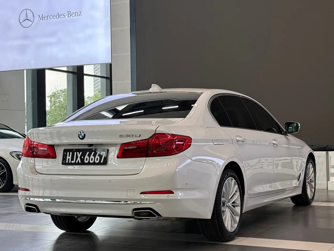 BMW 5 Series 2020 530Li Premium Luxury Package фото 5