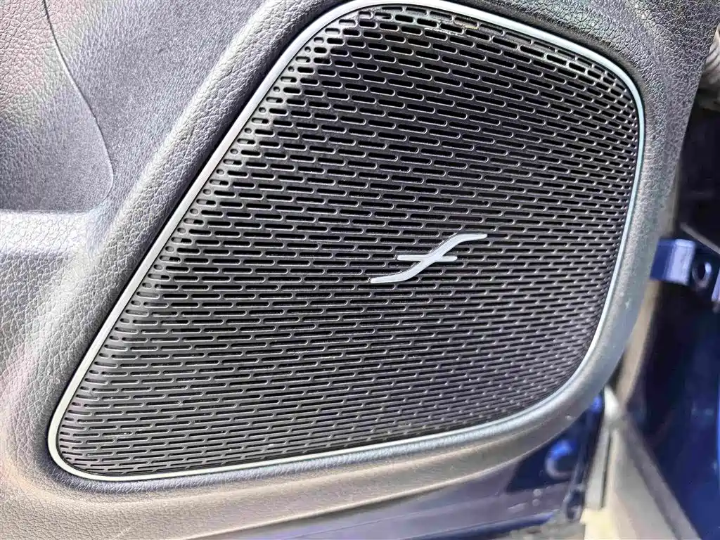 Photo 14 - Mercedes-Benz EQA