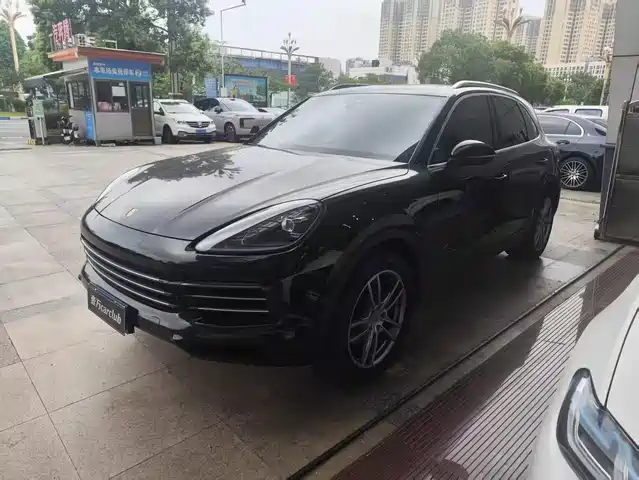 Porsche Cayenne 2019 Cayenne 3.0T — фото 1