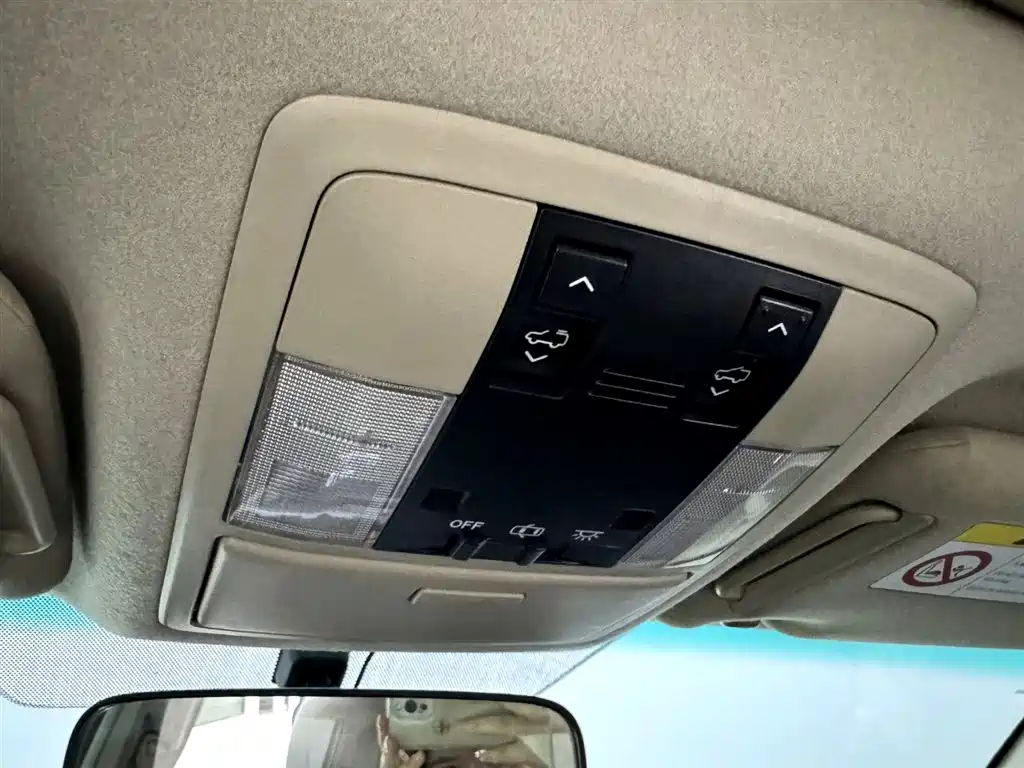 Toyota Prado 2010 4.0L Automatic TX-L фото 16