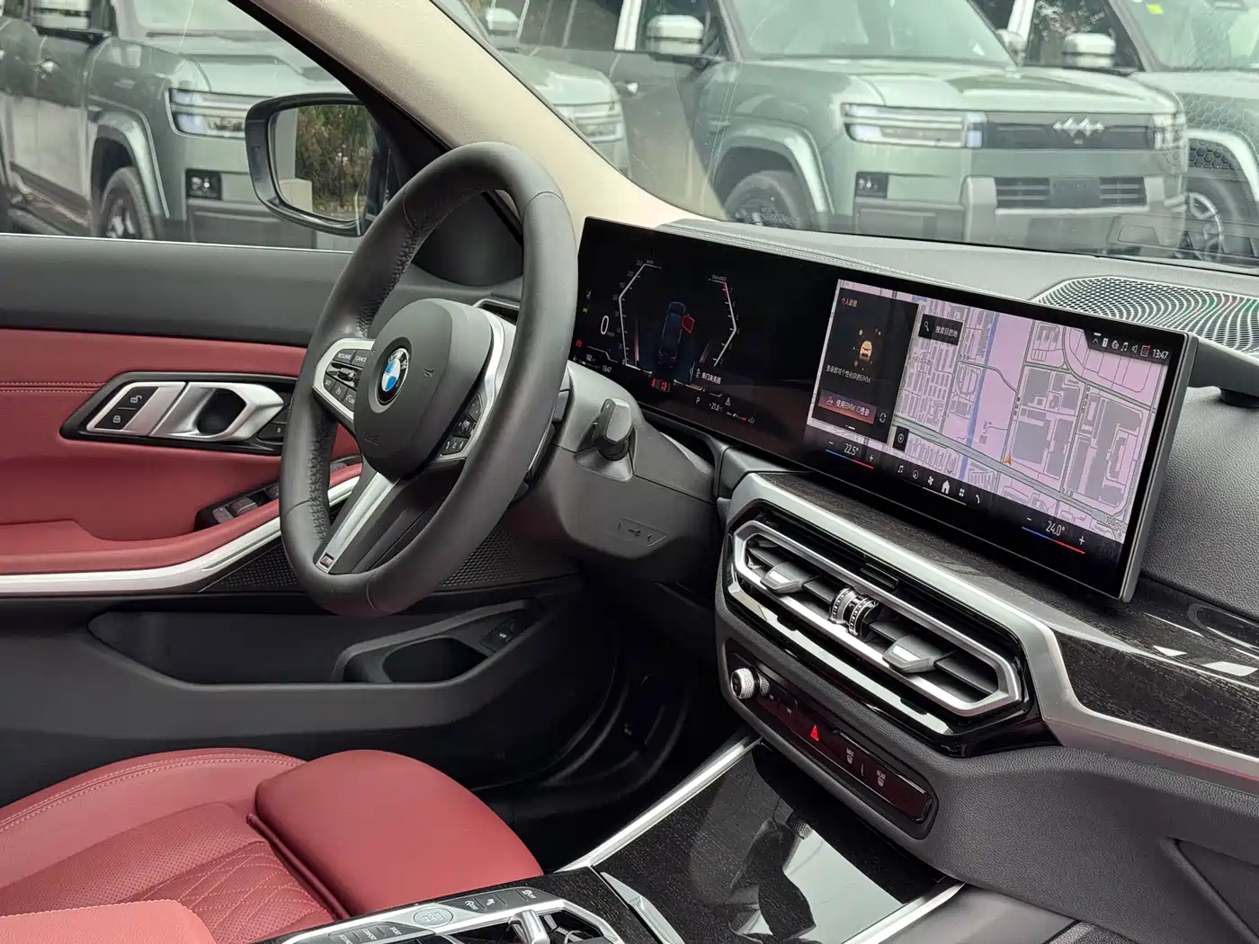 BMW 3 Series 2024 325Li M Sport Package фото 19