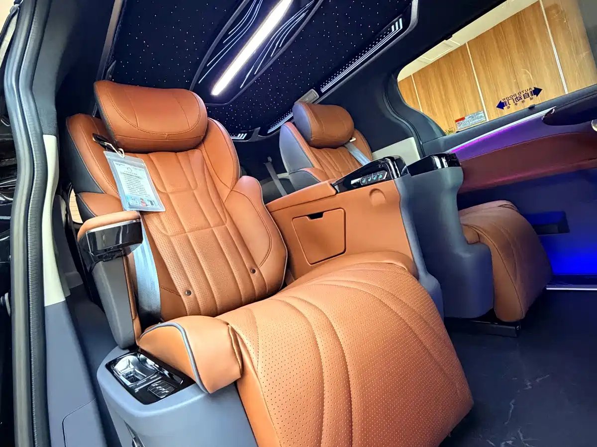 Toyota Sienna 2024 2.5L Hybrid Comfort Edition фото 9