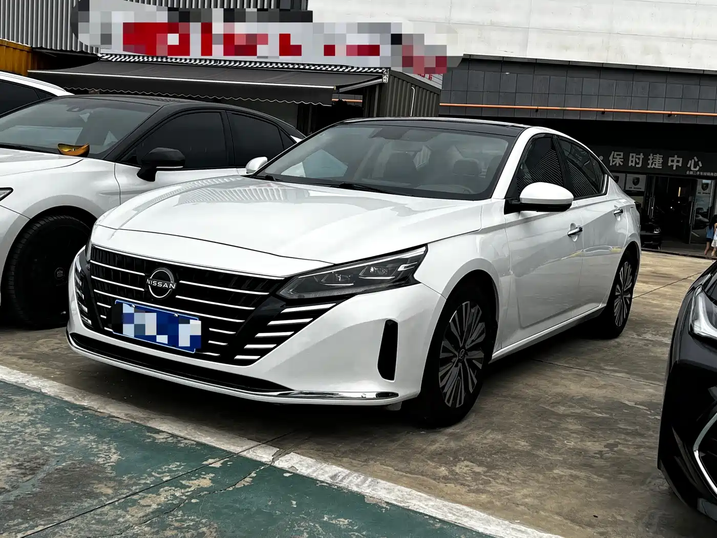 Фото 1 - Nissan Teana