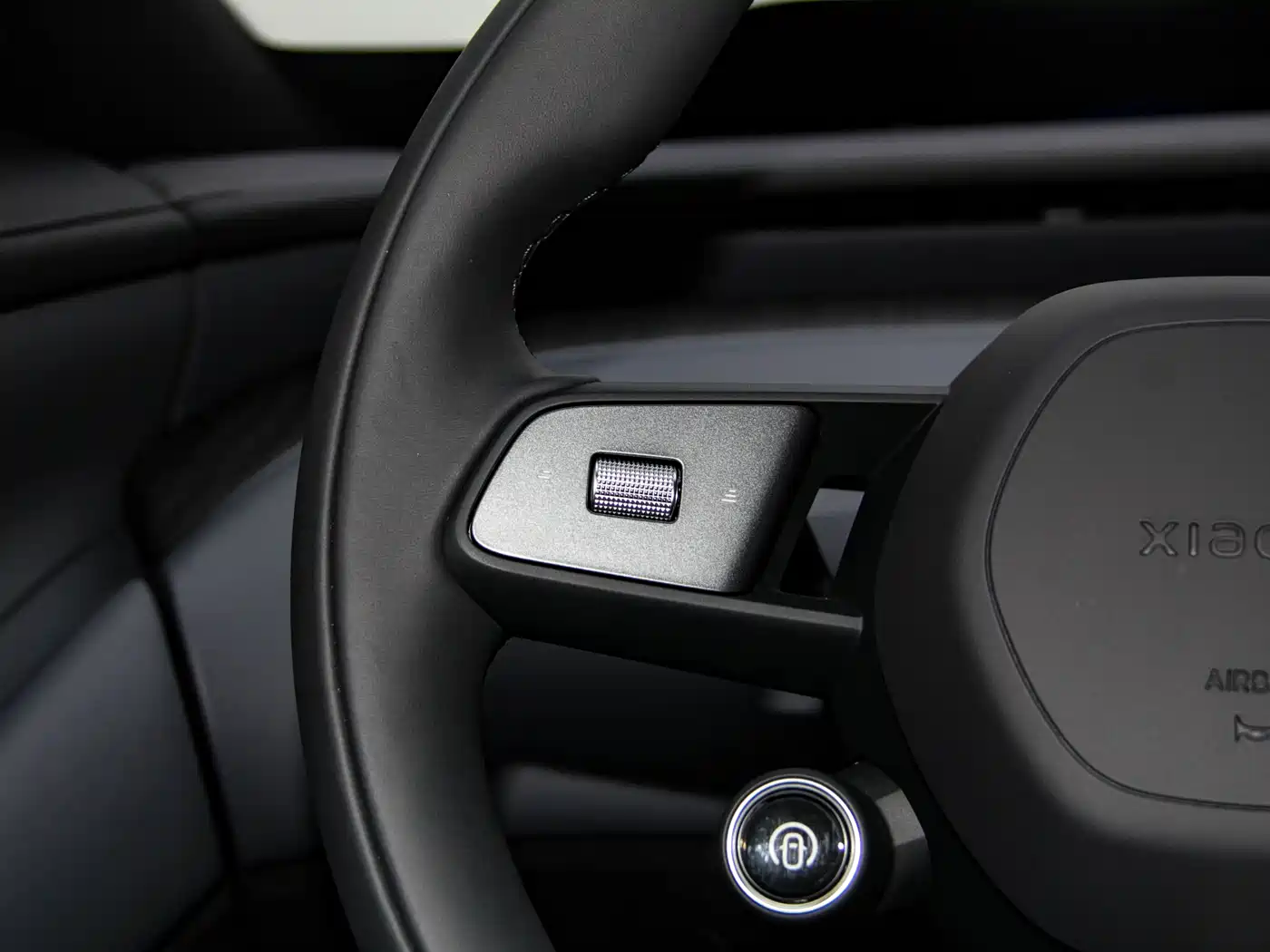 Xiaomi Auto Xiaomi YU7 2025 Extended Range RWD Edition фото 5