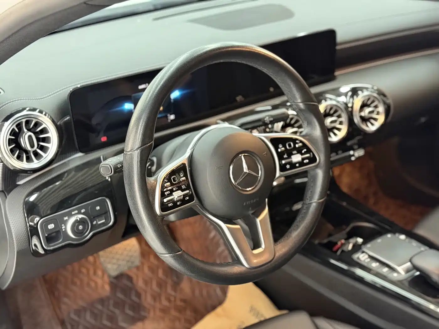 MERCEDES-BENZ A CLASS