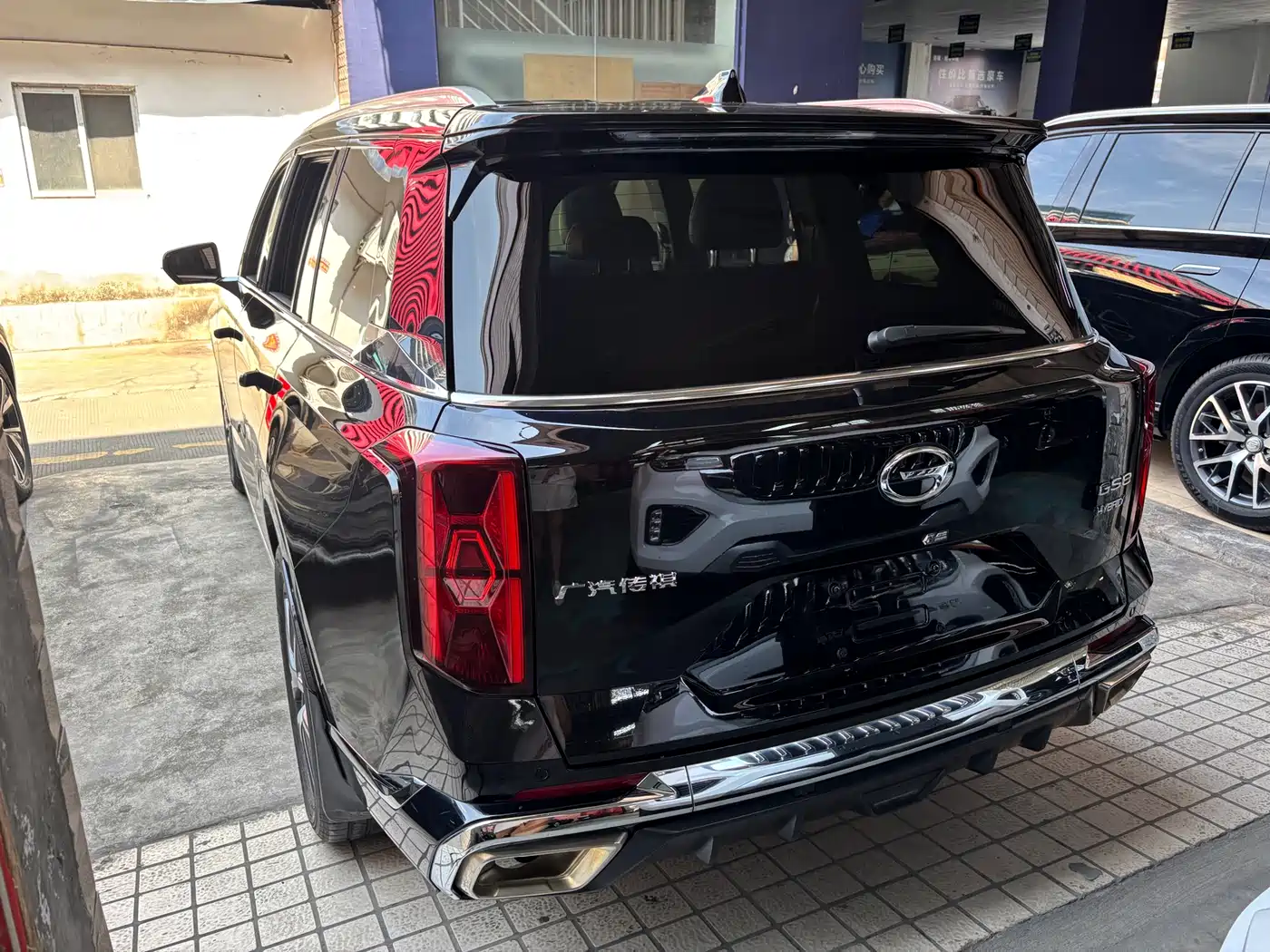 GAC Trumpchi Trumpchi GS8 2022 Dual Engine Series 2.0TM 2WD Premium Edition (7-Seater) фото 15