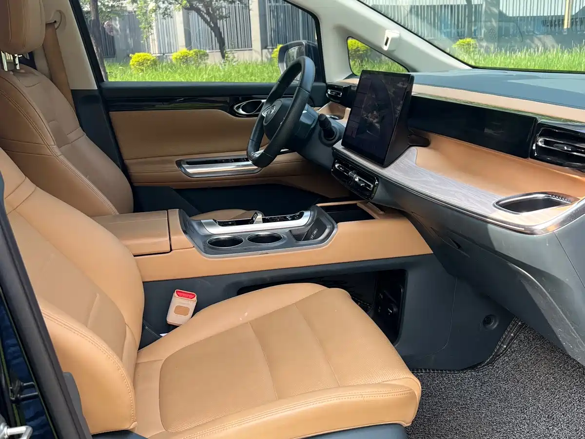 GAC Trumpchi Trumpchi E8 NEV 2024 2024 Model 150km MAX+