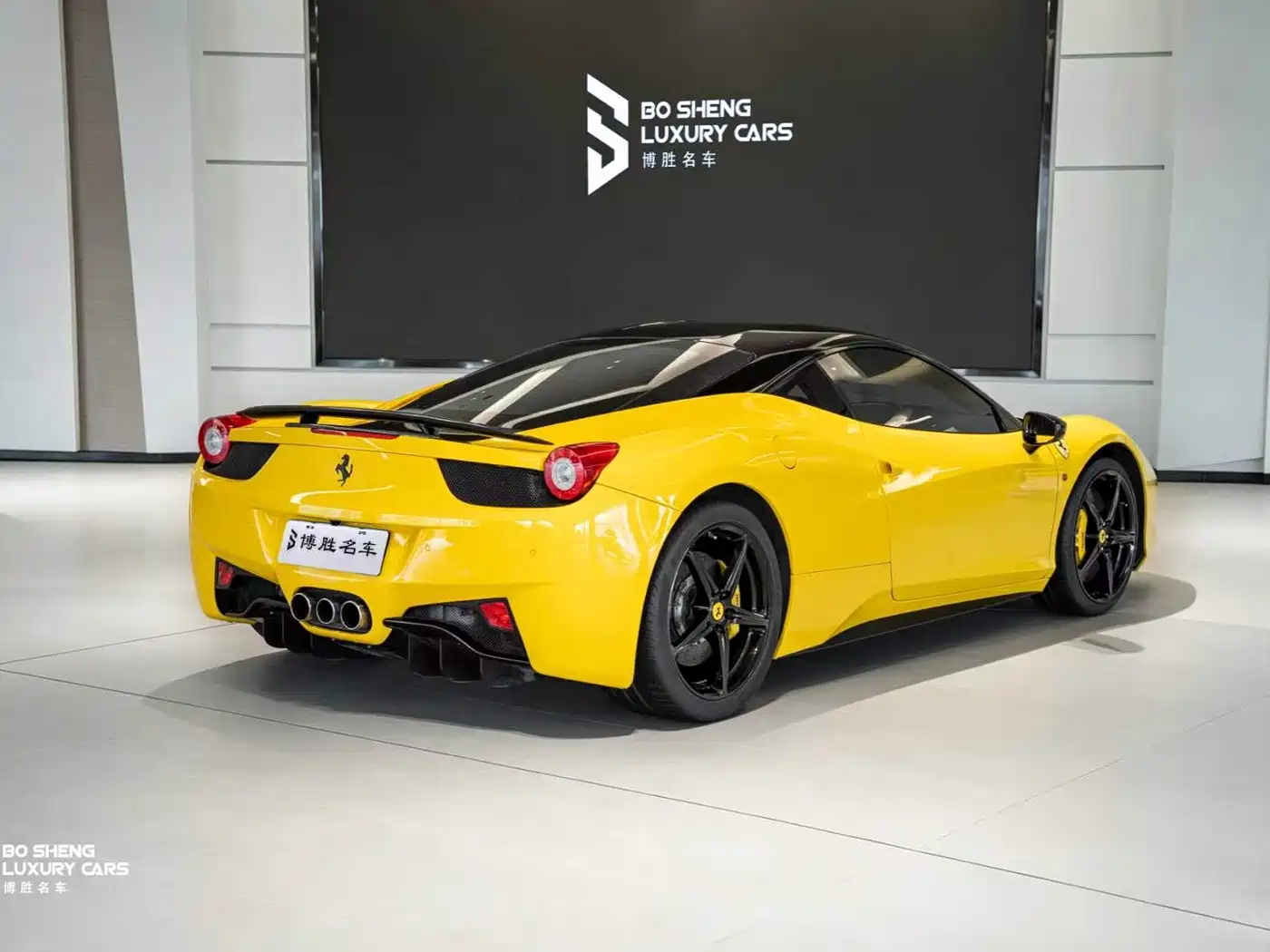 Ferrari 458 2012 2011 4.5L Italia