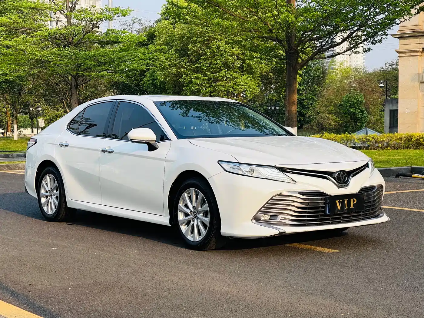 Toyota Camry 2018 2.0G Luxury Edition фото 3