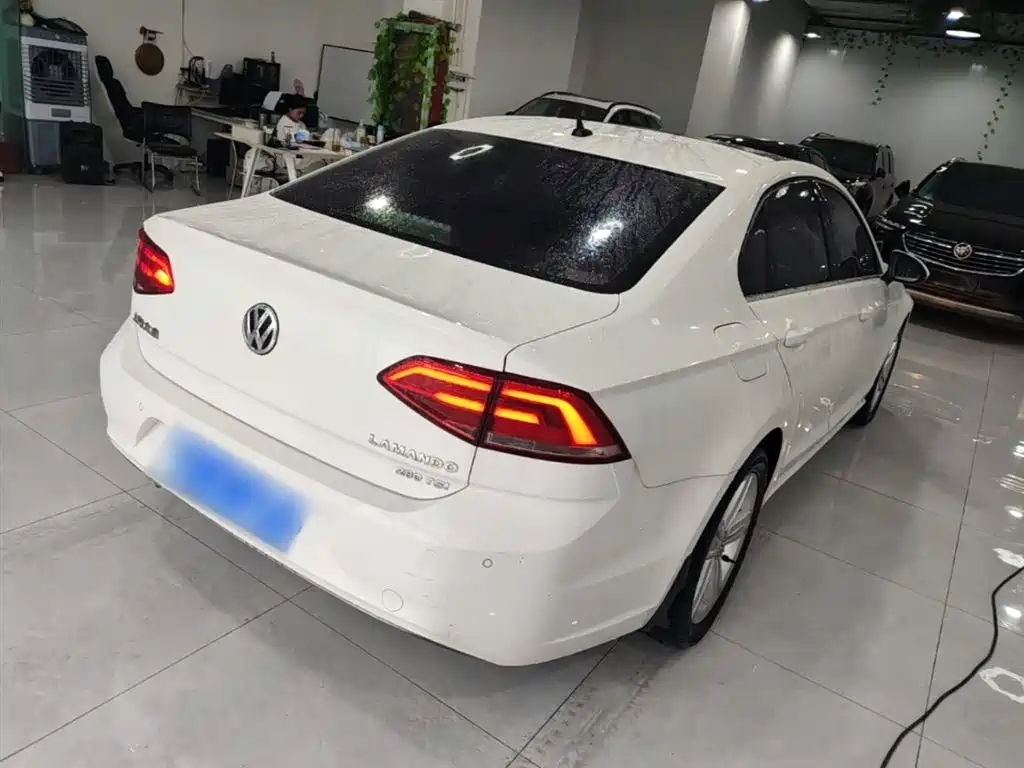 Volkswagen Lamando 2018 280TSI DSG Comfort Edition фото 7
