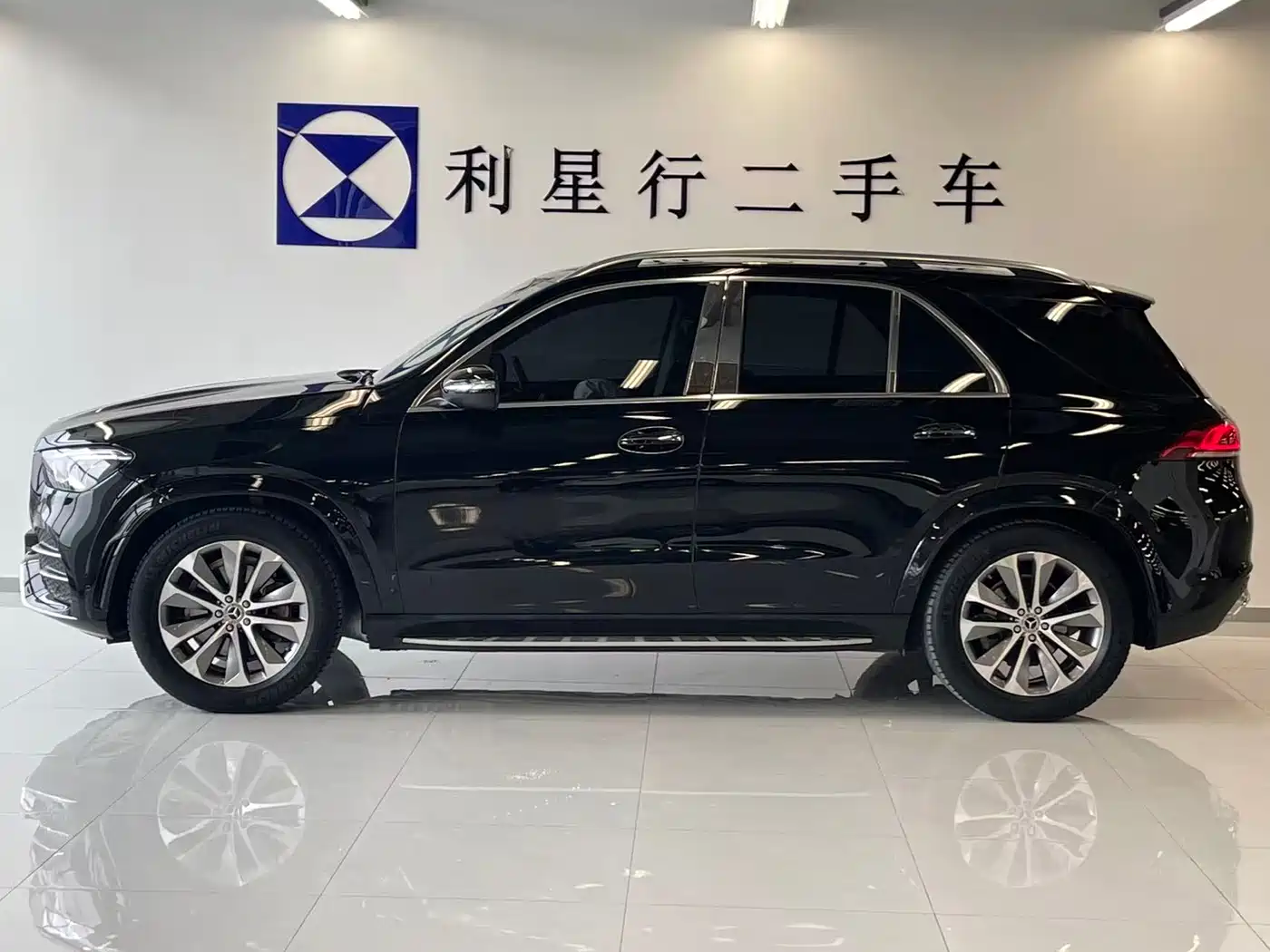 Mercedes-Benz GLE 2022 GLE 350 4MATIC Fashion фото 3
