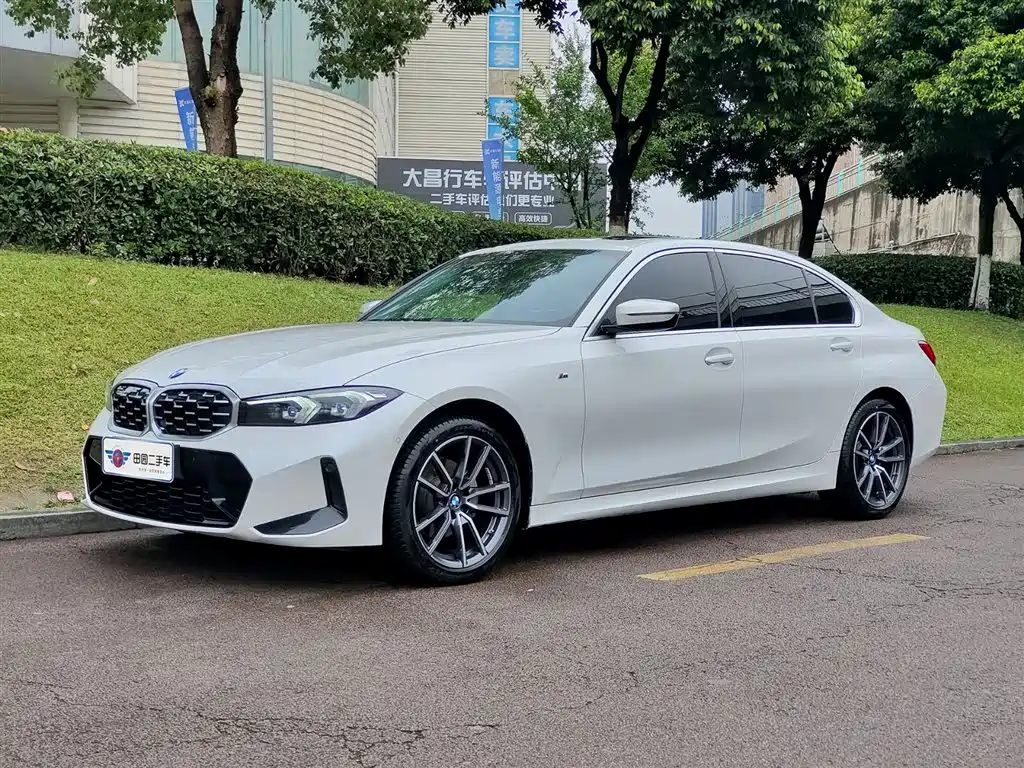 BMW 3 Series 2023 325Li xDrive M Sport Package