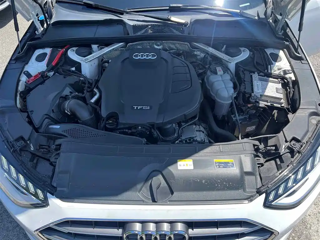 Audi A4L 2022 40 TFSI Fashion Elegance фото 17