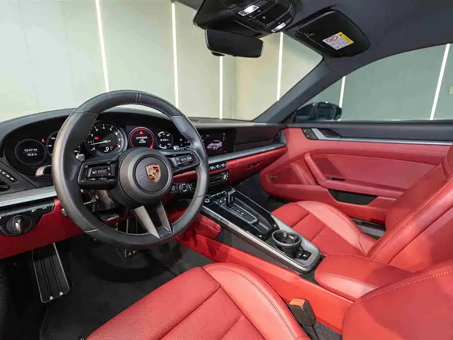 Porsche 911 2022 Carrera 3.0T фото 17