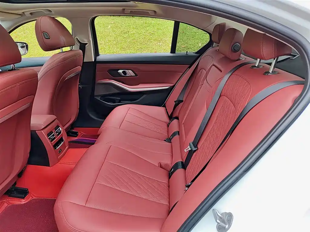 BMW 3 Series 2023 325Li xDrive M Sport Package фото 8