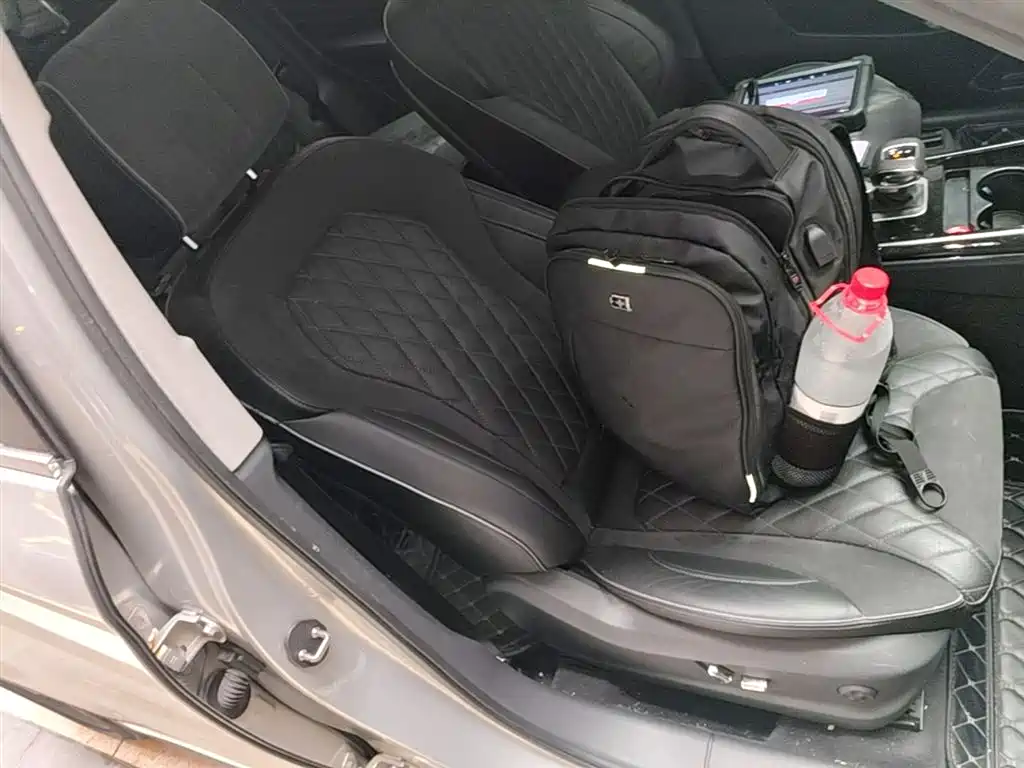Hongqi HS5 2019 2.0T Smart Connect Enjoy Edition фото 25