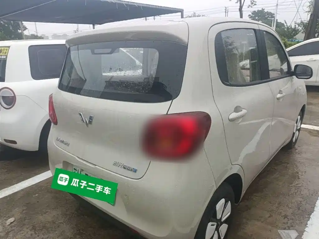 Wuling Motors Hongguang MINIEV 2026 2025 4-Door Advanced