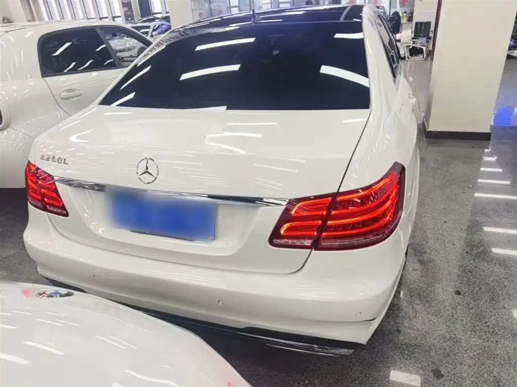 Mercedes-Benz E-Class 2015 Facelift E 260 L Sport фото 6