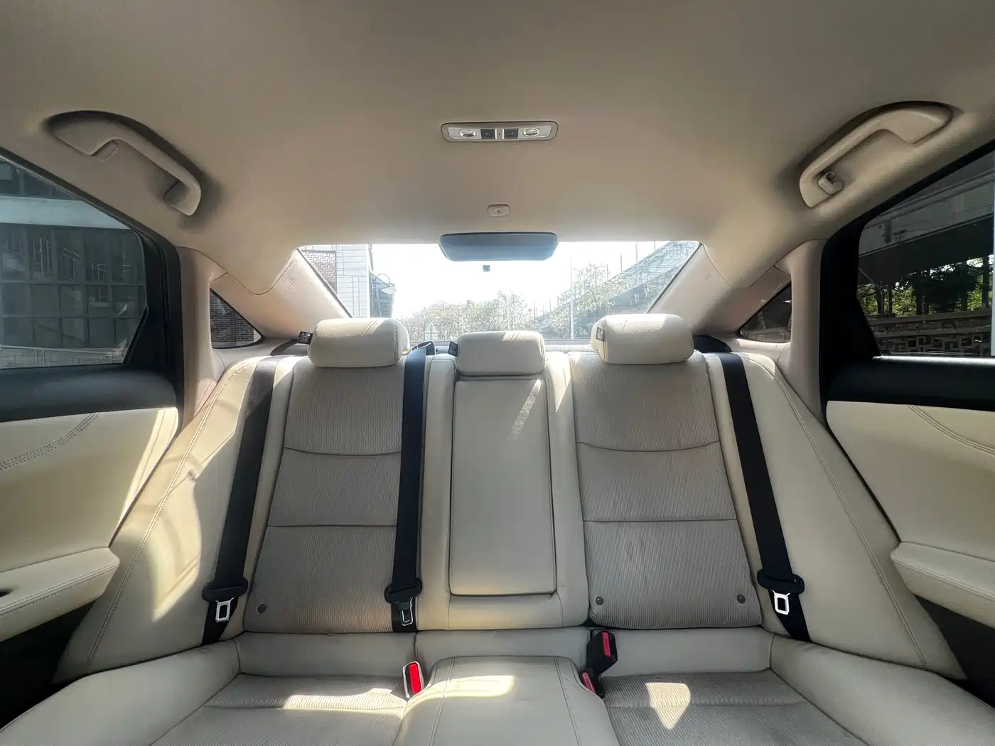Honda Spirior 2015 2.4L Luxury Edition фото 52