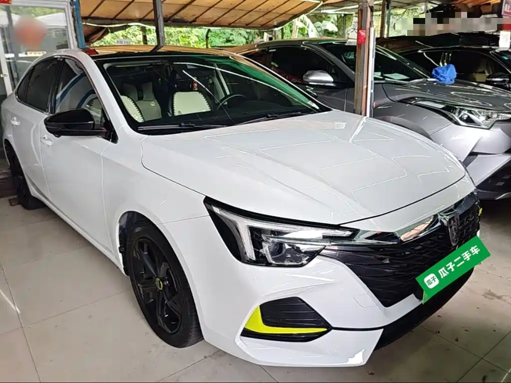 Roewe i6 MAX EV 2021 2020 1.5T PHEV Cool Sky Intelligent Drive Supreme Edition