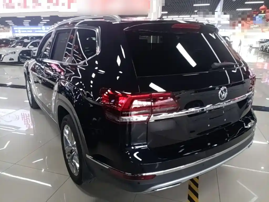 Фото 5 - Volkswagen Teramont