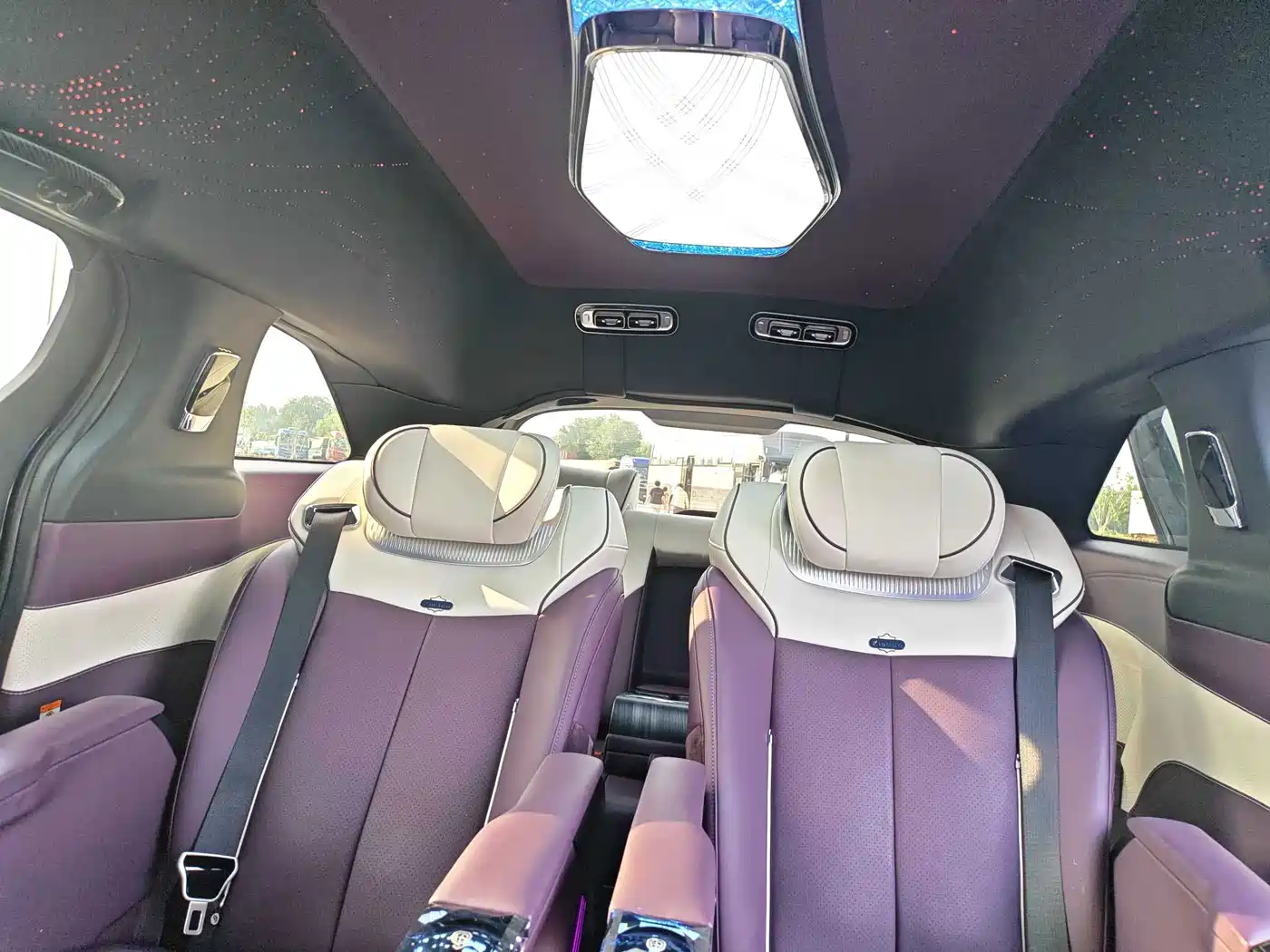 Toyota Granvia 2026 2026 Model 2.5L Hybrid Comfort Edition
