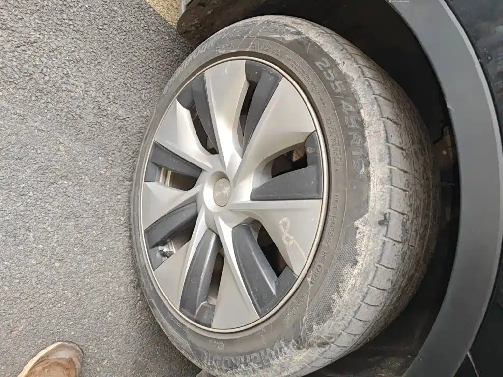 Фото 25 - Tesla Model Y