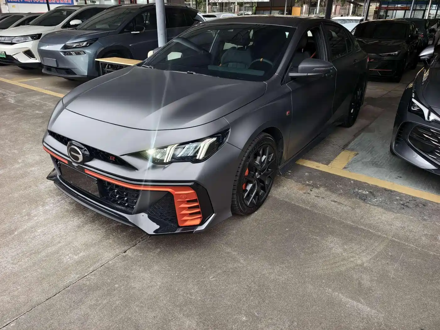 GAC Trumpchi Trumpchi Emkoo 2022 270T DCT J16 R-style Track Edition