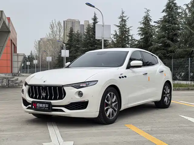 maserati levante