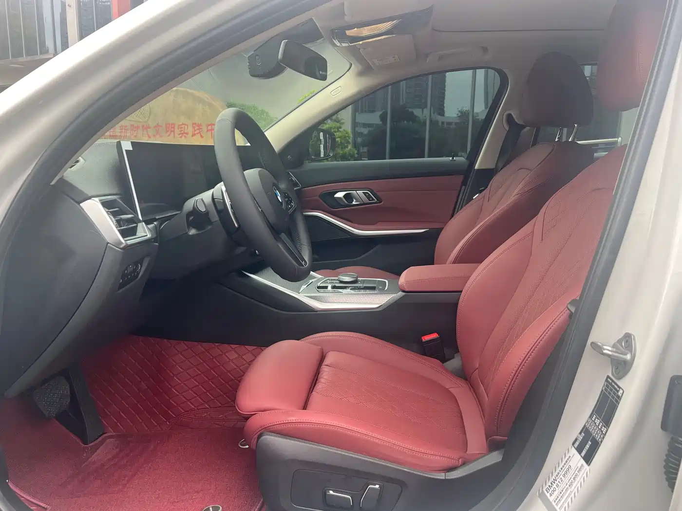 BMW 3 Series 2023 325Li M Sport Black Night Package фото 7