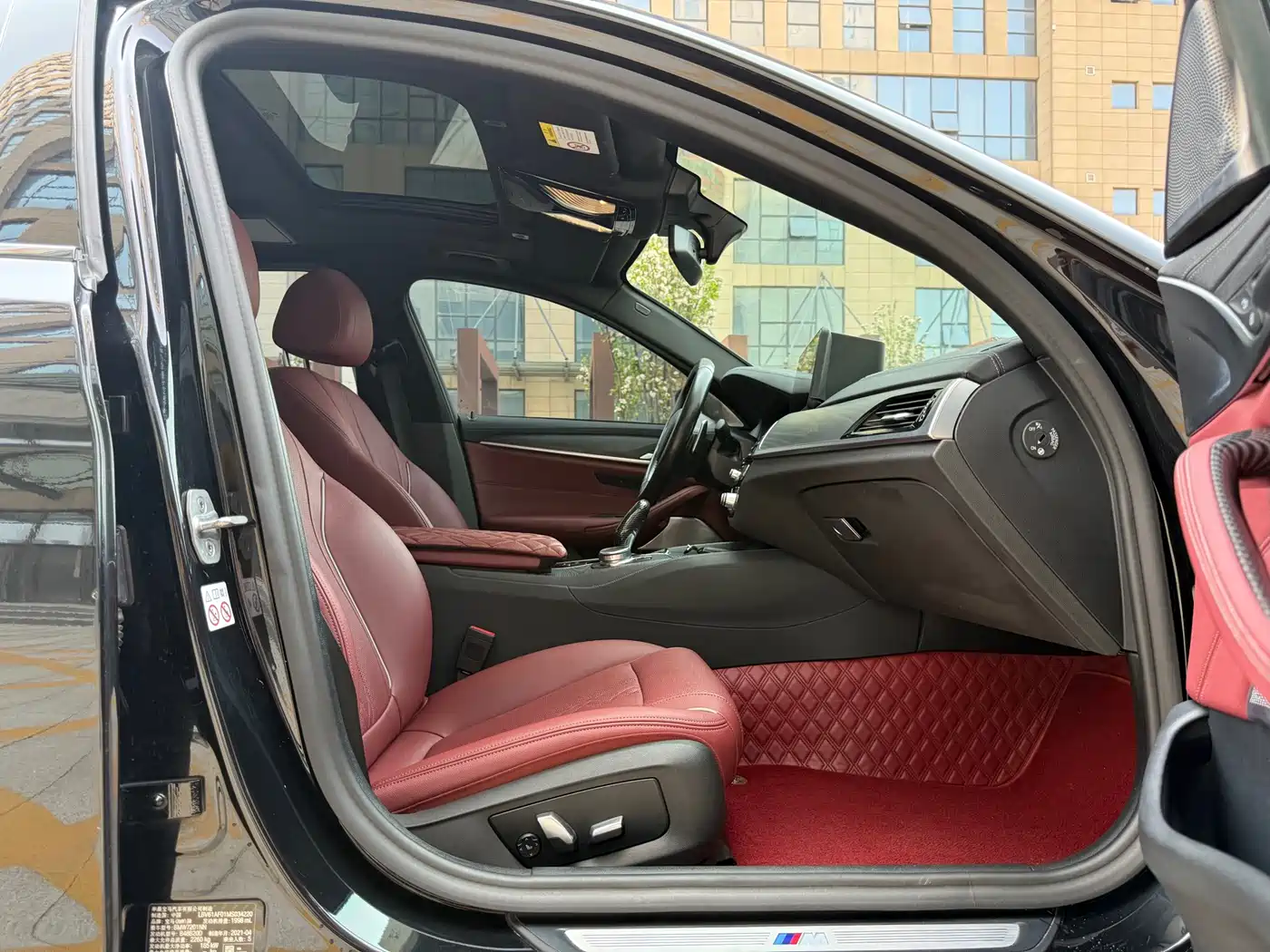 BMW 5 Series 2021 530Li Leading M Sport Package фото 20