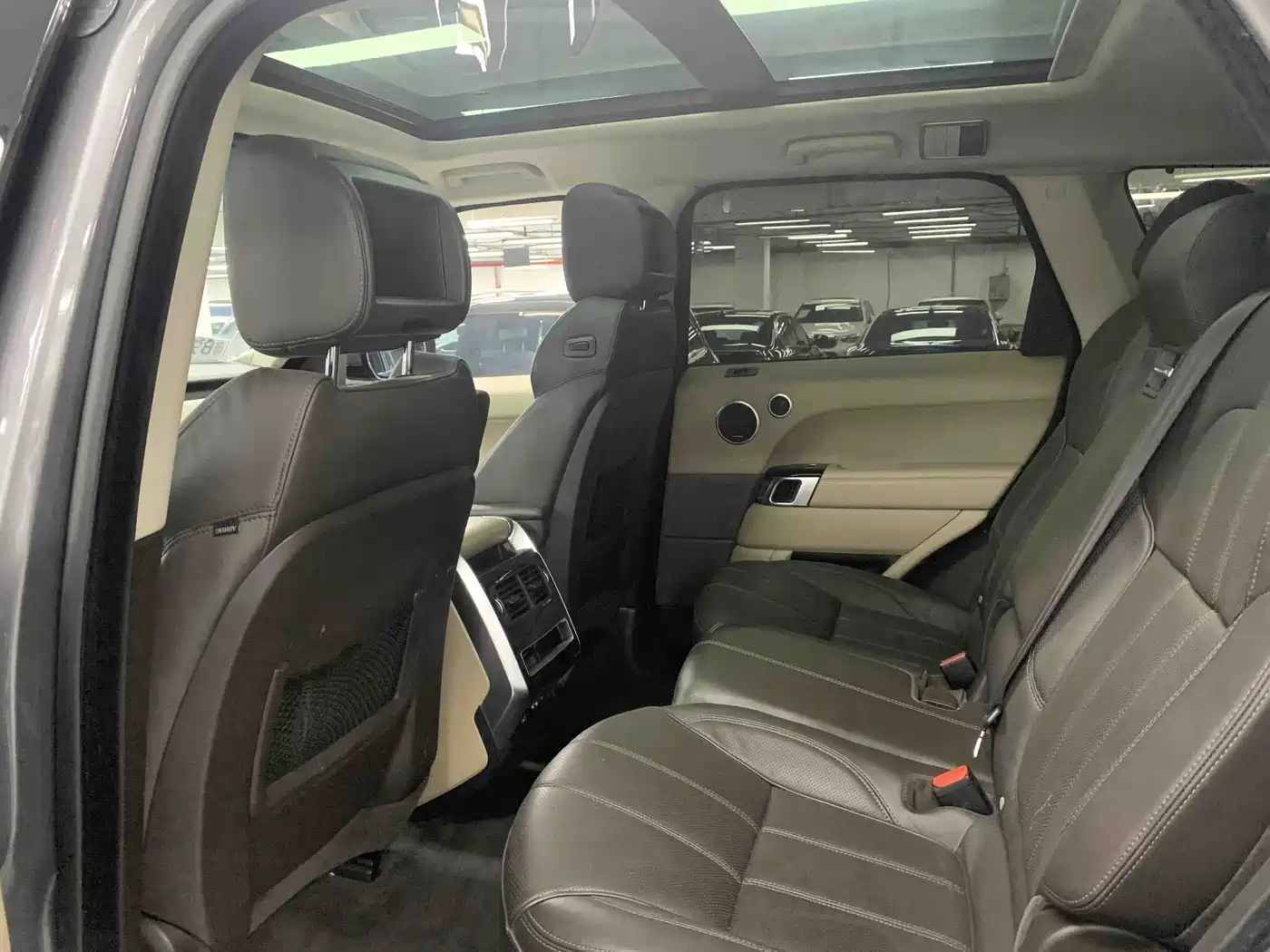 Land Rover Range Rover Sport 2014 3.0 SC V6 HSE фото 6