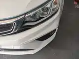 Фото 24 - Geely Vision