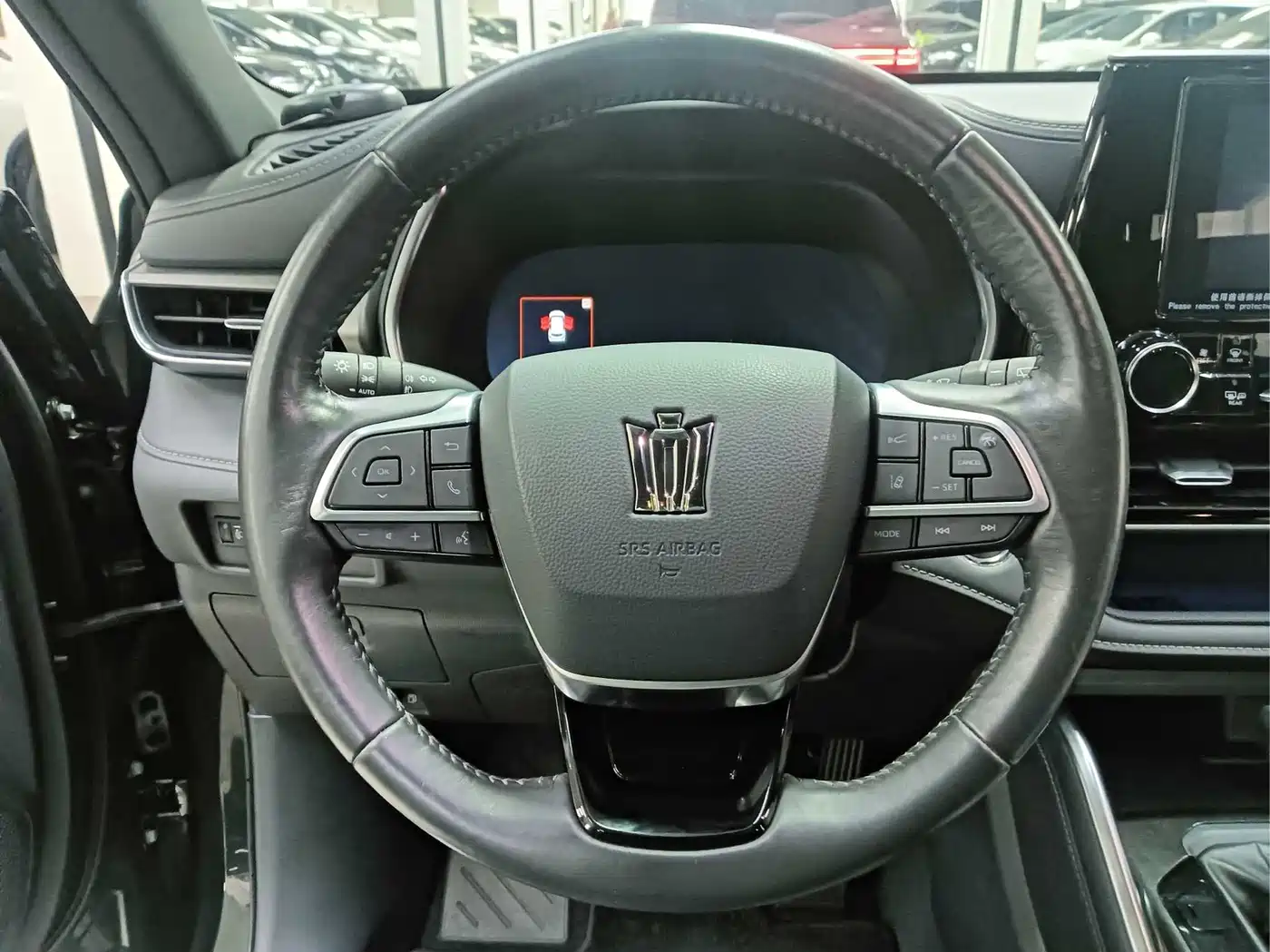 Фото 7 - Toyota Crown Kluger