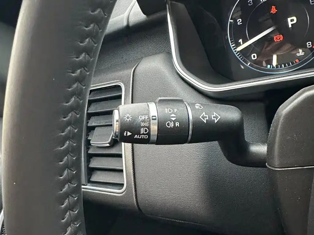 Land Rover Range Rover Sport 2016 Model 3.0 SC V6 HSE DYNAMIC фото 24